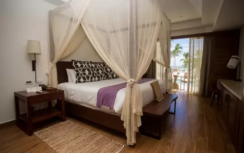Secrets Cap Cana Resort & Spa-Preferred Club Bungalow Suite Swim Out Ocean Front bedroom_13892 Secrets Cap Cana Resort & Spa-Preferred Club Bungalow Suite Swim Out Ocean Front bedroom_13892